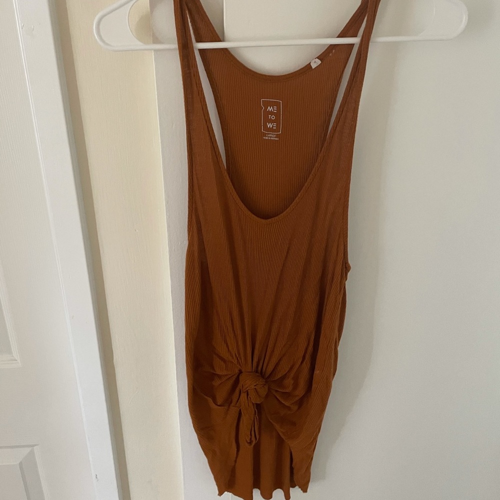 Cute tied tank